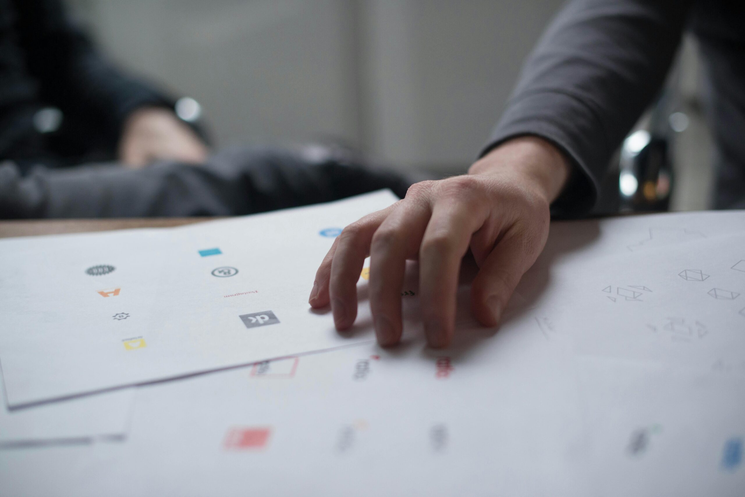 The Brand Gap: How to Close the Distance Between Logic and Magic – Book Summary
