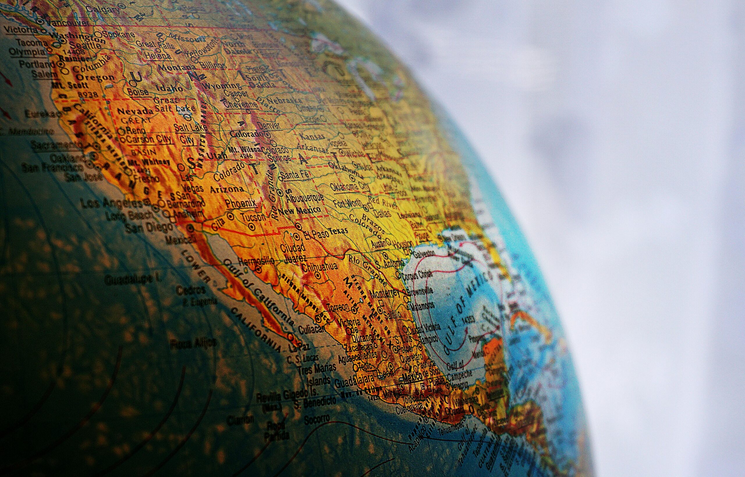 The War on the West: A Call to Defend Western Values – Book Summary